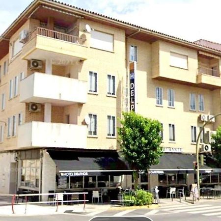 Hotel Delphos Moraleja Exteriér fotografie
